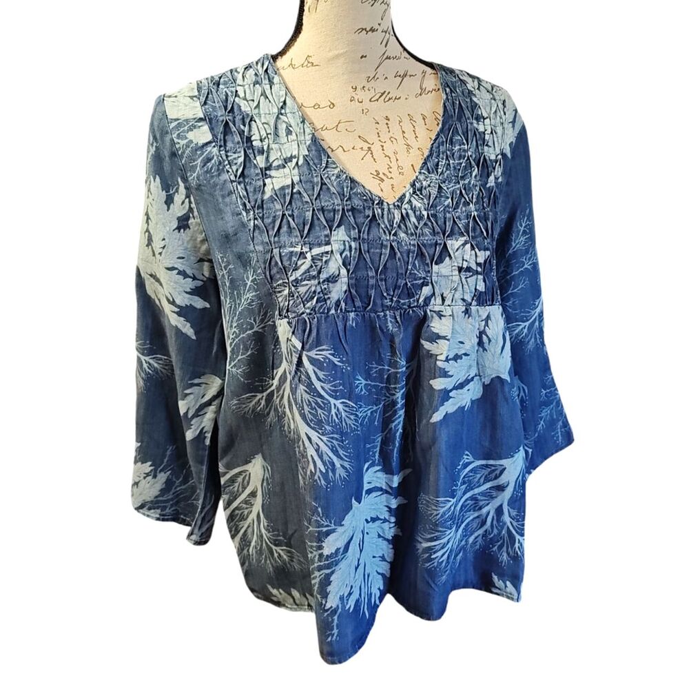 Tribal Bell 3/4 Seeve Blouse Smocking Details Size Medium Lyocell Tropical Blue